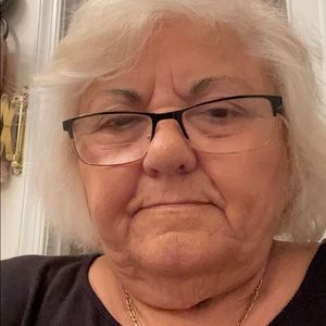 Meet your Posher, Shirley